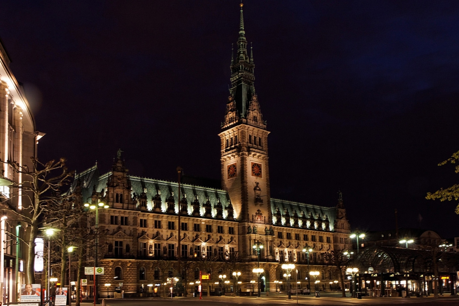 Rathaus by night,  Hamburg