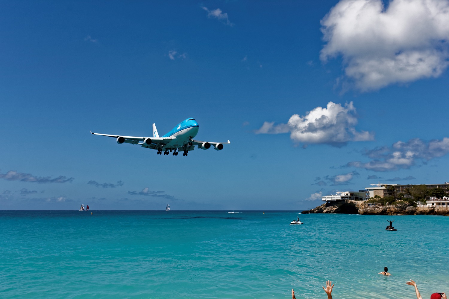 Maho Beach, Boeing 747 der KLM beim Landeanflug